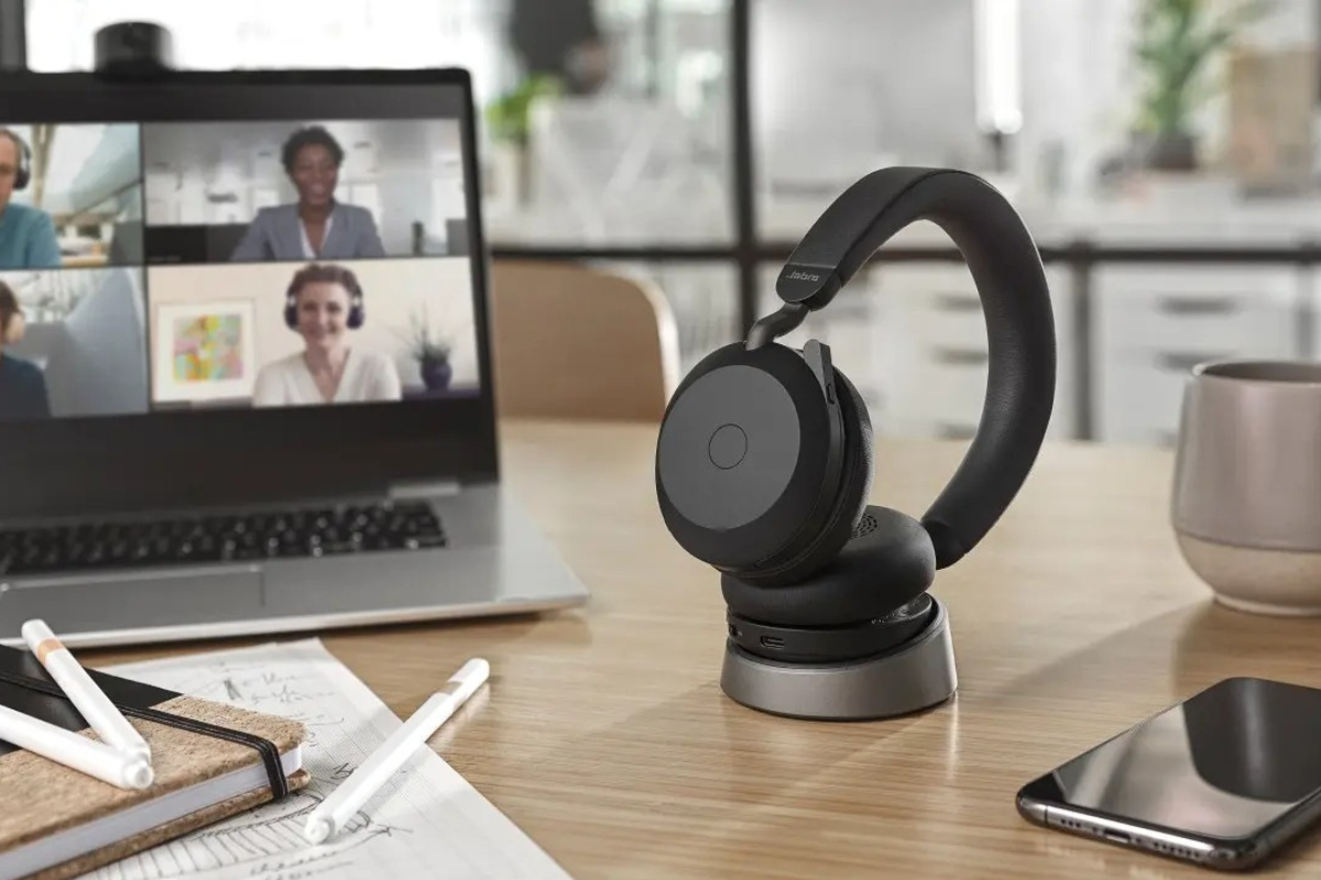 Get support for VoiceX products, subscriptions, training and setup