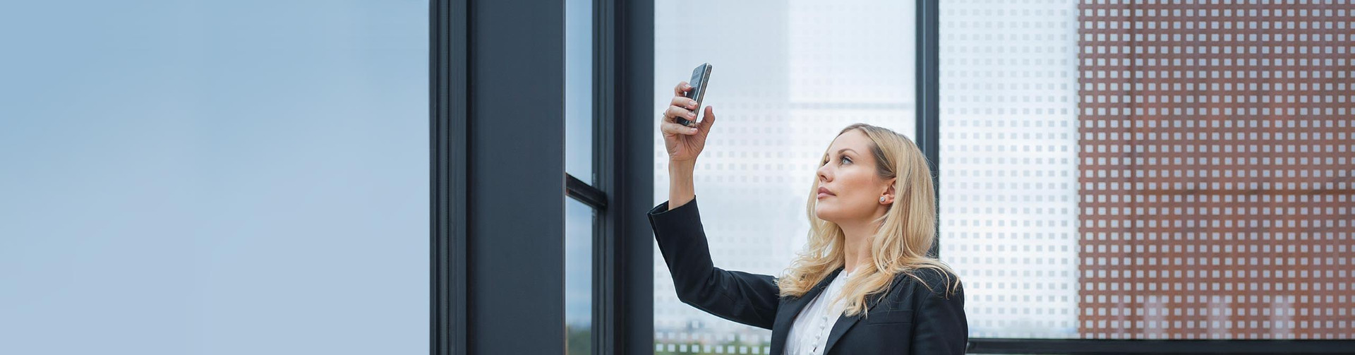 Philips SpeechAir Smart Dictation Voice Recorder with WiFi SpeechAir 2000 PSP2100 dictation voice recorder with built in camera and barcode scanner